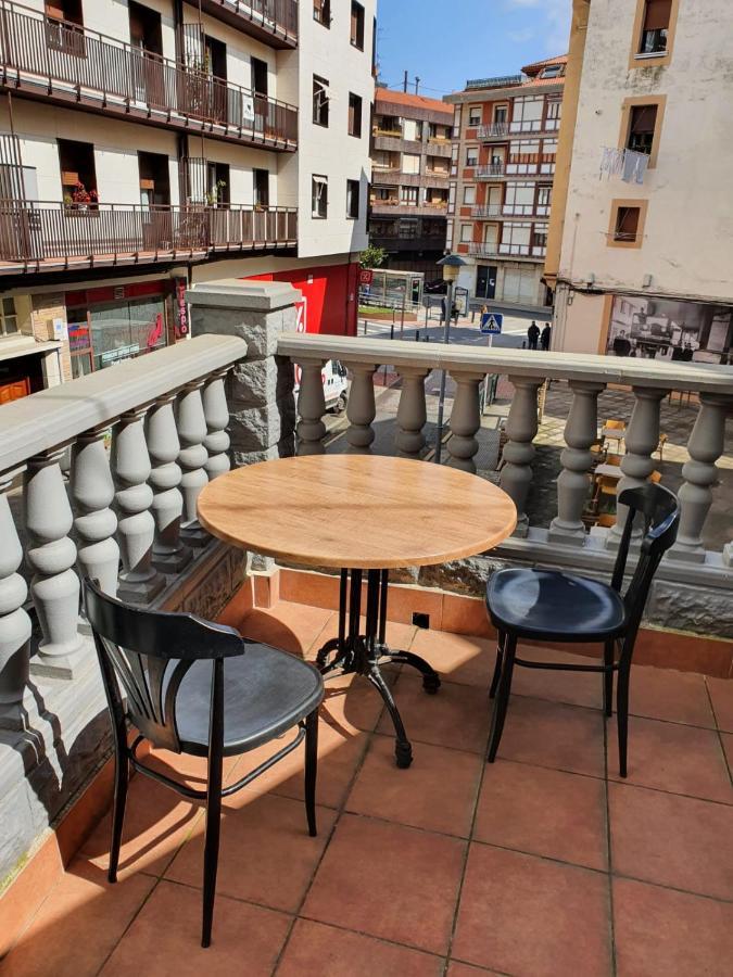 Gernika Urdaibai Apartamento Exterior foto